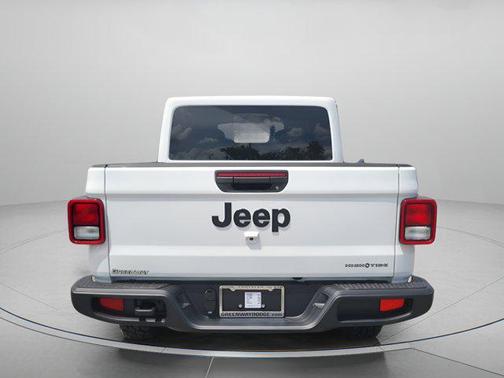 2025 Jeep Gladiator High Tide