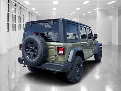 2025 Jeep Wrangler Sport