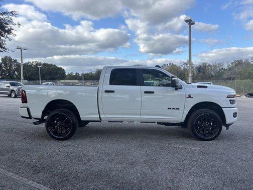 2026 RAM 3500 Big Horn Crew Cab 4x4 6'4' Box