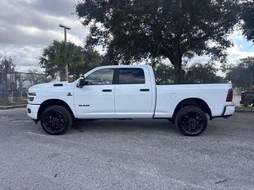 2026 RAM 3500 Big Horn Crew Cab 4x4 6'4' Box