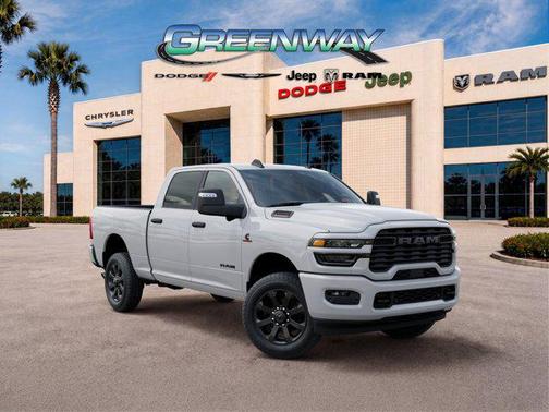 Bright White Clearcoat 2026 RAM 3500 Big Horn Crew Cab 4x4 6'4' Box