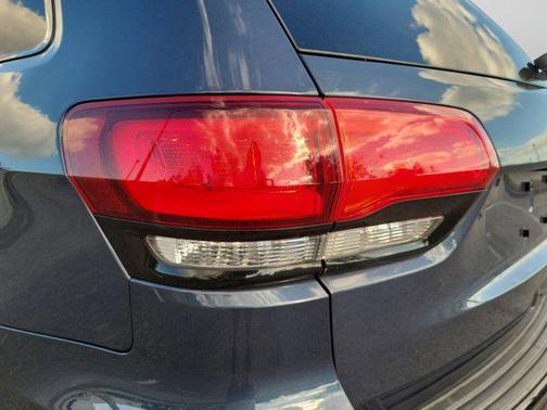 2021 Jeep Grand Cherokee Limited X