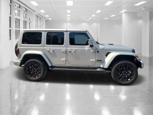 2023 Jeep Wrangler 4-Door High Altitude 4x4