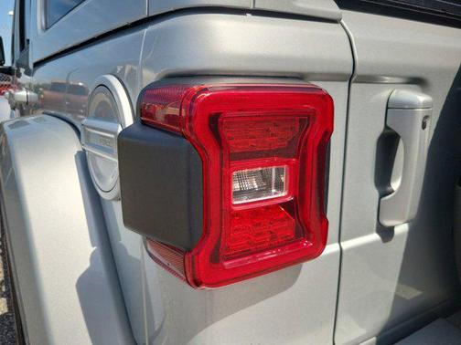 2023 Jeep Wrangler 4-Door High Altitude 4x4