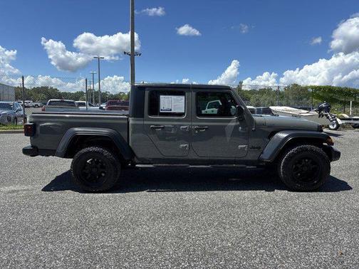 2021 Jeep Gladiator Sport
