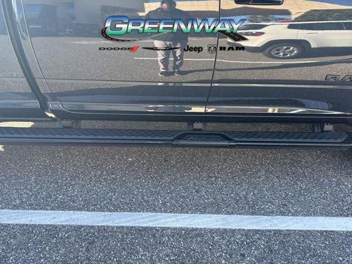 2025 RAM 3500 Laramie Crew Cab 4x4 6'4' Box