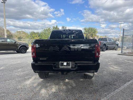 2025 RAM 2500 Laramie Crew Cab 4x4 6'4' Box