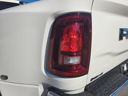 2026 RAM 3500 Tradesman Crew Cab 4x4 8' Box