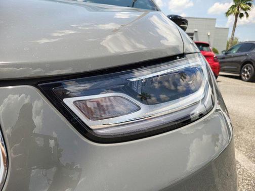 2025 Chrysler Pacifica L