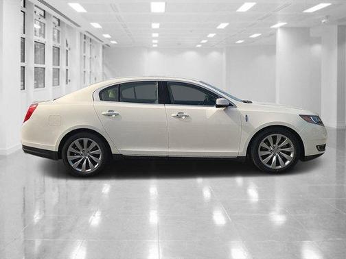2013 Lincoln MKS Base