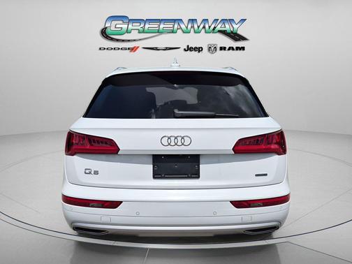 2019 Audi Q5 2.0T Premium Plus