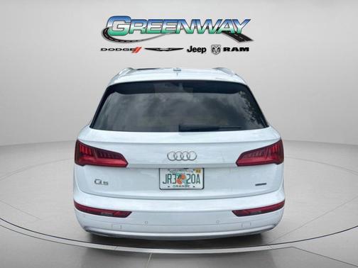 2019 Audi Q5 2.0T Premium Plus