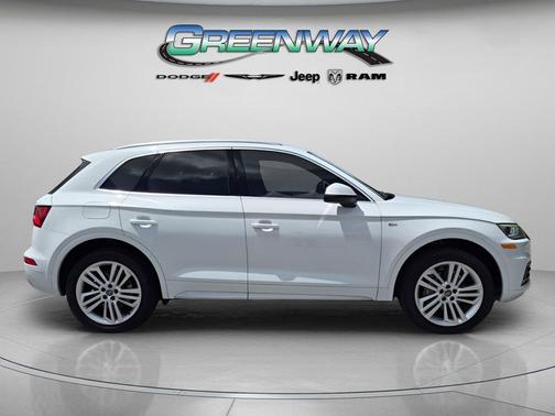 2019 Audi Q5 2.0T Premium Plus