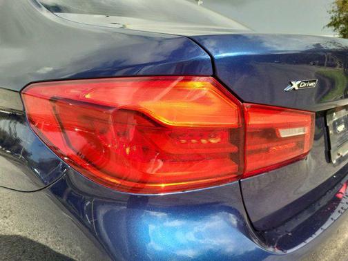 2019 BMW 530 xDrive