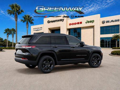 diamond black crystal pearlcoat 2026 Jeep Grand Cherokee Limited