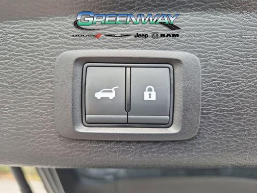 Graphite Gray/Black Roof 2024 Mitsubishi Outlander SE S-AWC