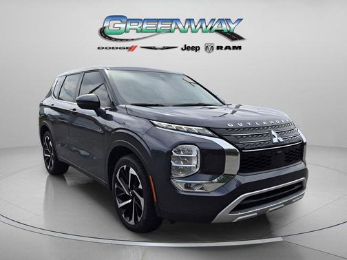 Graphite Gray/Black Roof 2024 Mitsubishi Outlander SE S-AWC