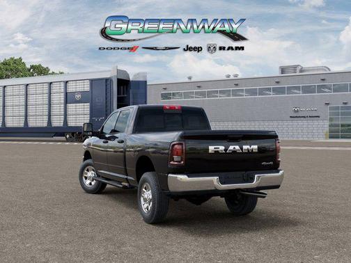 Diamond Black Crystal Pearlcoat 2026 RAM 2500 Tradesman Crew Cab 4x4 6'4' Box