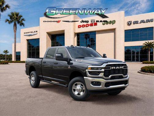 Diamond Black Crystal Pearlcoat 2026 RAM 2500 Tradesman Crew Cab 4x4 6'4' Box
