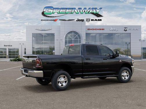 2026 RAM 2500 Tradesman Crew Cab 4x4 6'4' Box