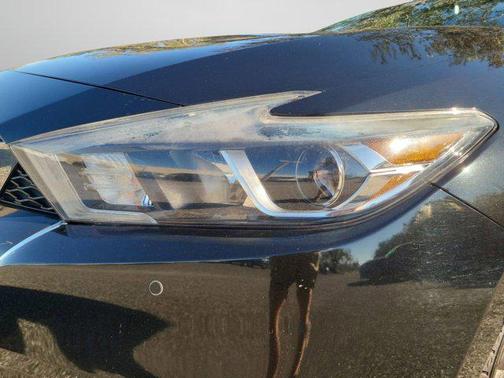 2017 Nissan Maxima 3.5 SR