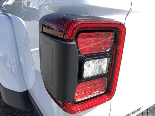 2020 Jeep Gladiator Mojave 4X4
