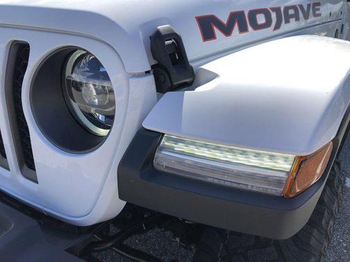2020 Jeep Gladiator Mojave 4X4