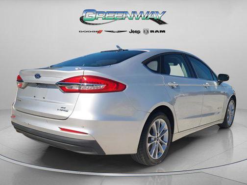 2019 Ford Fusion Hybrid SE