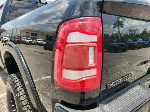 2019 RAM 2500 Laramie Crew Cab 4x4 6'4' Box