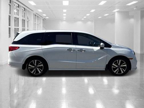 2020 Honda Odyssey Elite