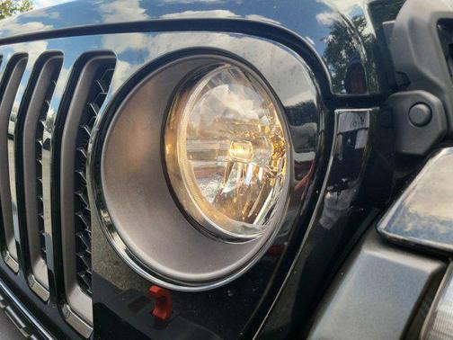 2021 Jeep Gladiator Mojave 4X4