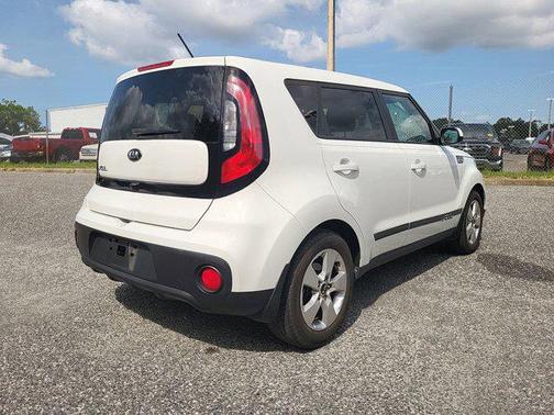 2019 Kia Soul Base