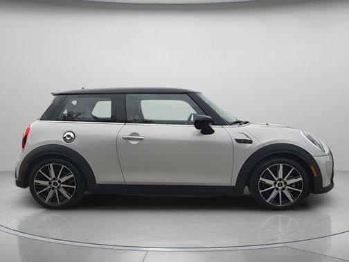 2022 MINI Hardtop Cooper S