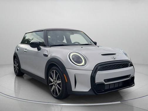 2022 MINI Hardtop Cooper S