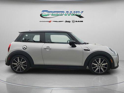 2022 MINI Hardtop Cooper S