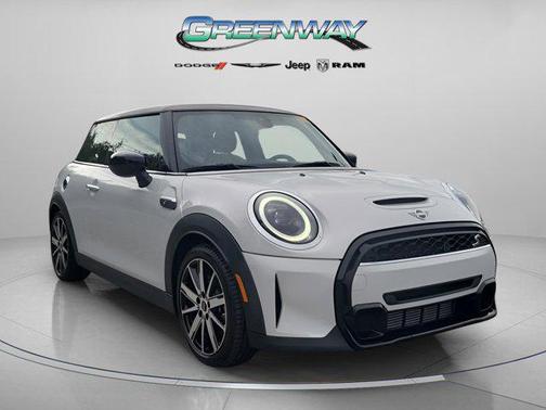 2022 MINI Hardtop Cooper S