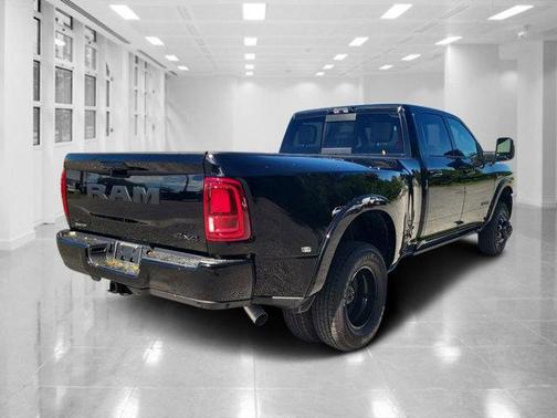 2026 RAM 3500 Limited