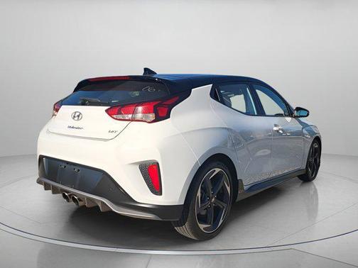 2019 Hyundai Veloster Base