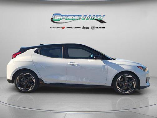 2019 Hyundai Veloster Base