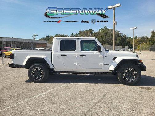 2026 Jeep Gladiator Sahara 4x4