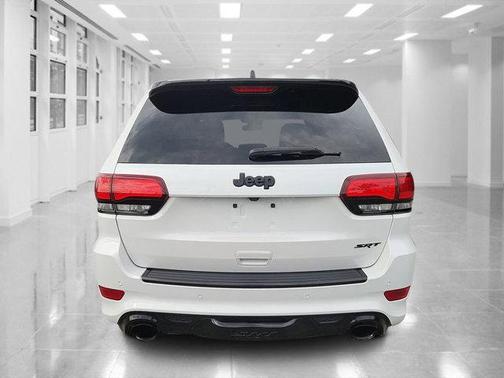2020 Jeep Grand Cherokee SRT