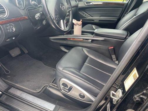 2012 Mercedes-Benz GL-Class 4MATIC