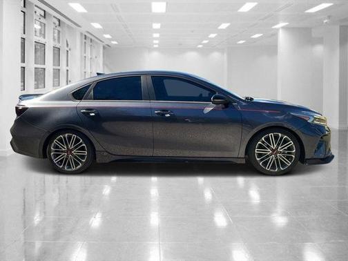 2022 Kia Forte GT