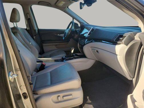 2019 Honda Ridgeline RTL-E