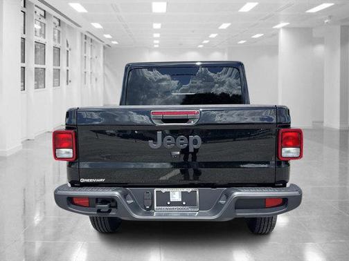 2025 Jeep Gladiator Sport S