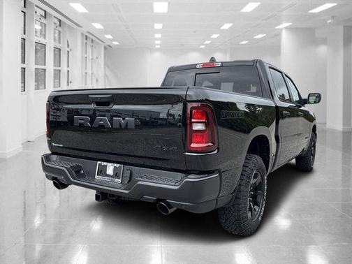 2026 RAM 1500 Warlock Crew Cab 4x4 5'7' Box