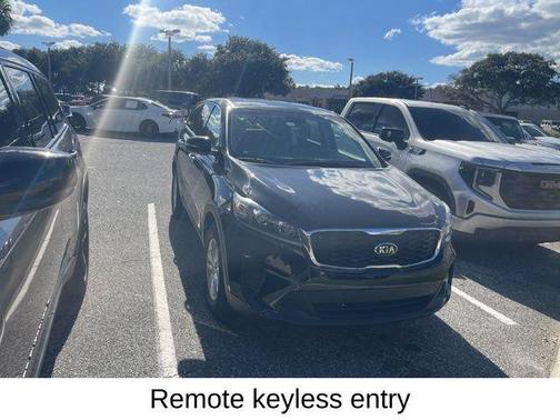 2020 Kia Sorento LX