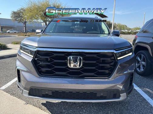 Gray 2025 Honda Pilot Touring 8-Passenger