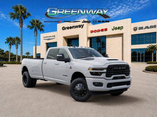 Bright White Clearcoat 2026 RAM 3500 Laramie Crew Cab 4x4 8' Box