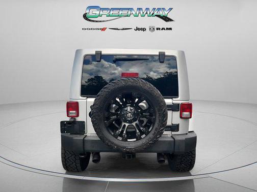 2012 Jeep Wrangler Unlimited Sahara